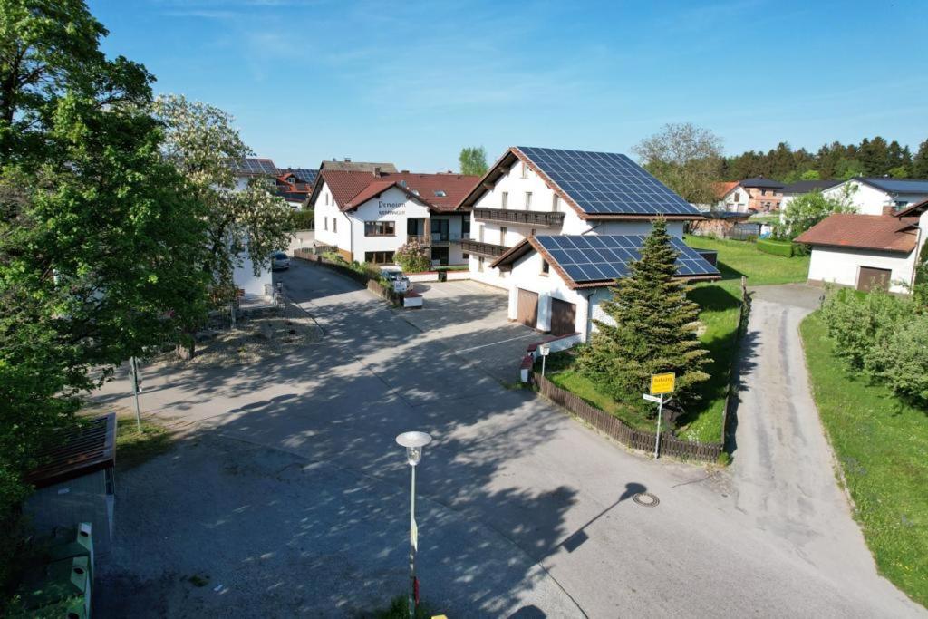 Pension Memminger Windorf  Buitenkant foto