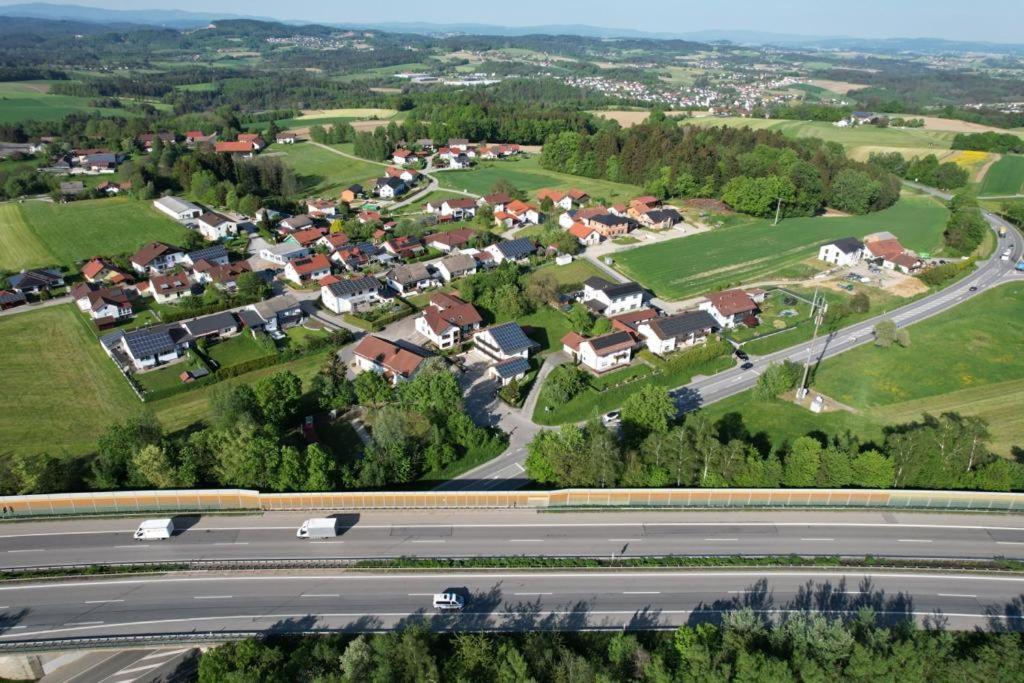 Pension Memminger Windorf  Buitenkant foto