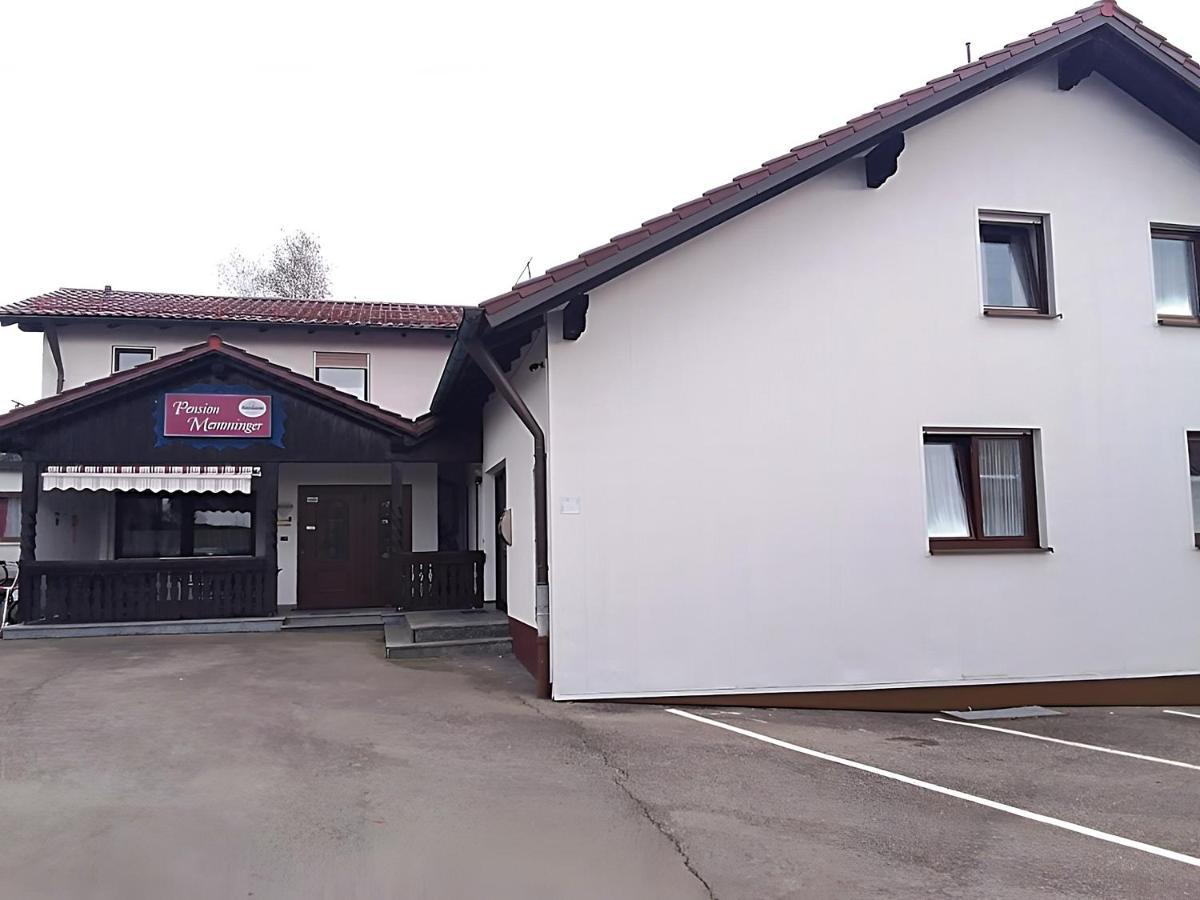 Pension Memminger Windorf  Buitenkant foto